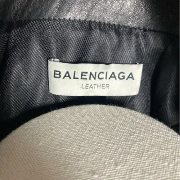 Balenciaga Women’s Authentic Italian Leather Jacket - Picture 6 of 7
